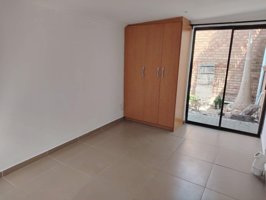 To Let 2 Bedroom Property for Rent in Eden Park Western Cape